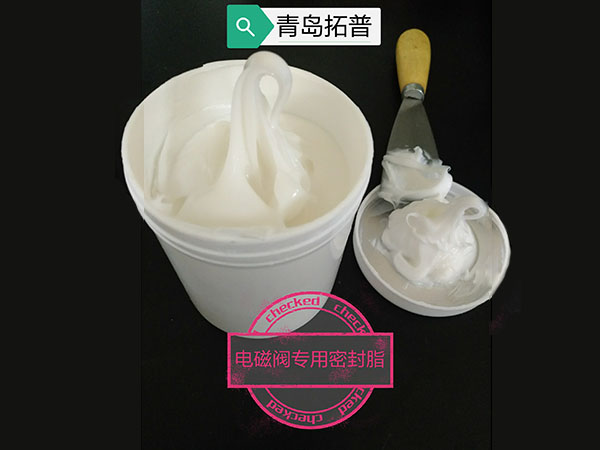 高溫密封脂 vs 傳統(tǒng)潤滑脂：耐溫差距到底體現(xiàn)在哪？